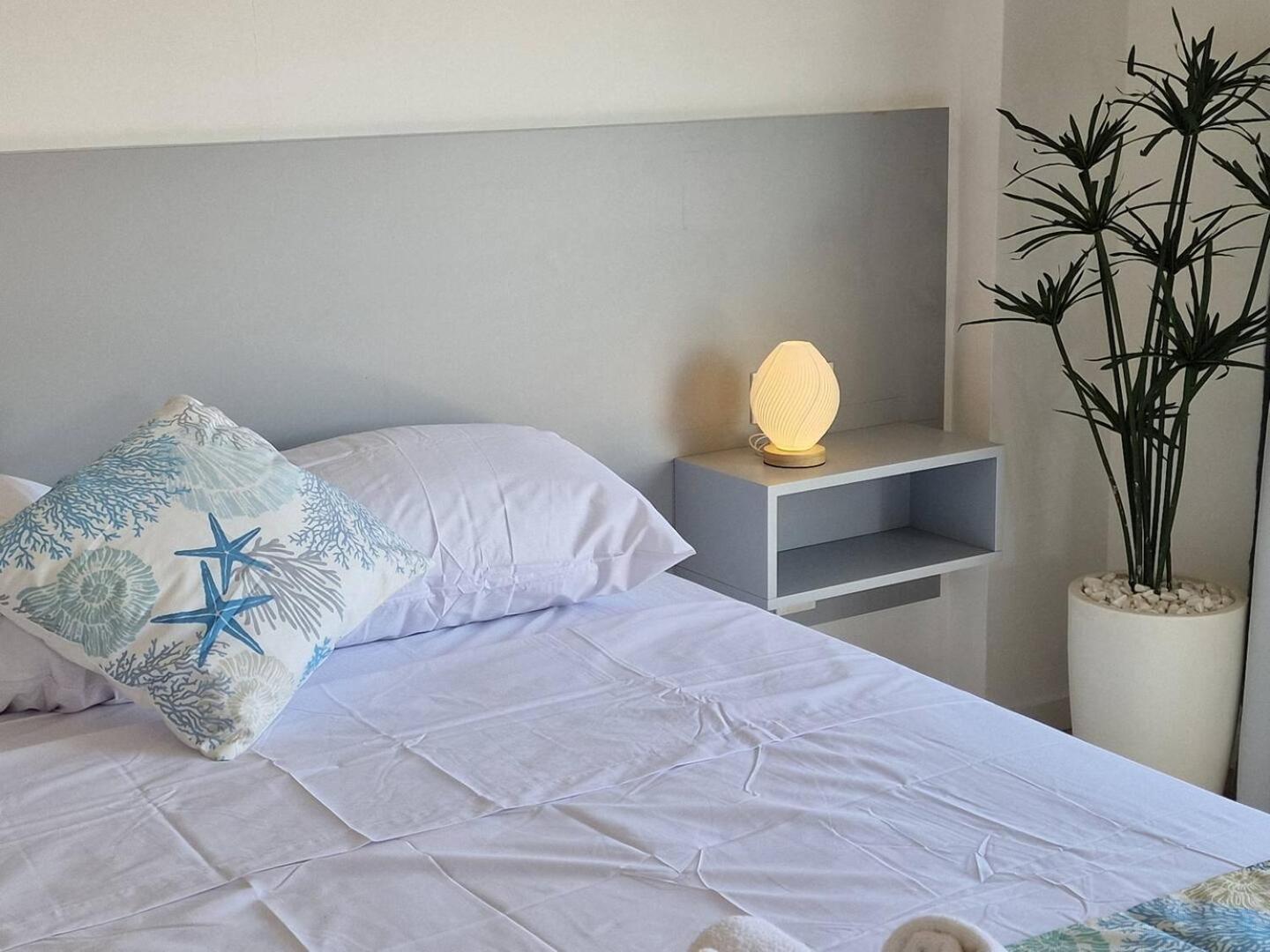 Kitieos Central Apts 100M From Finikoudes Beach 라르나카 외부 사진